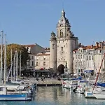 Vue Sur Cour La Rochelle (Charente-Maritime)