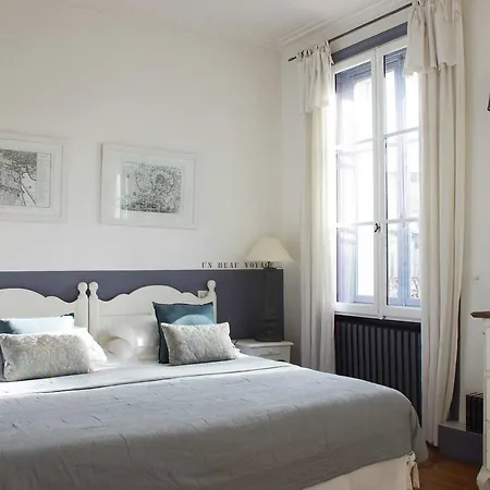 Bed & Breakfast Vue Sur Cour La Rochelle (Charente-Maritime)