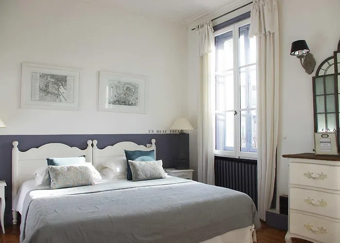 Bed and breakfast Vue Sur Cour La Rochelle (Charente-Maritime)