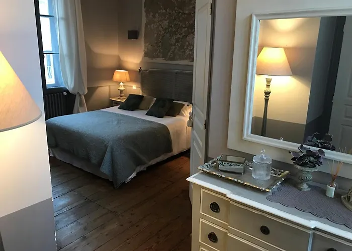 Bed and breakfast Vue Sur Cour 2*